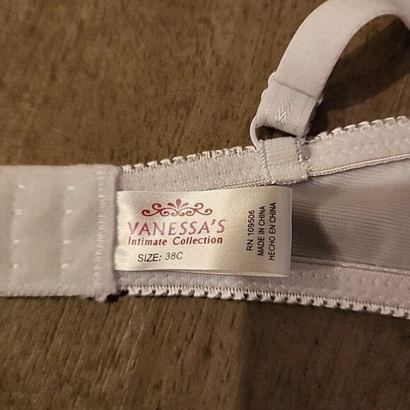 Vintage NWT Walgreens Vanessa Bra 38C White Wireless Lined - Picture 5 of 6